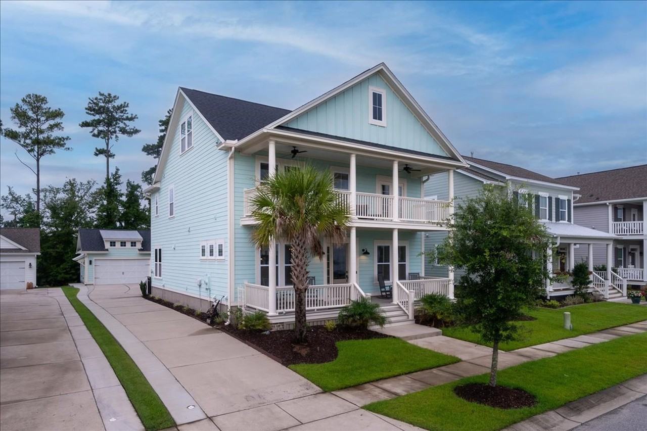 1485 Bourne Xing - Photo 3 of 38