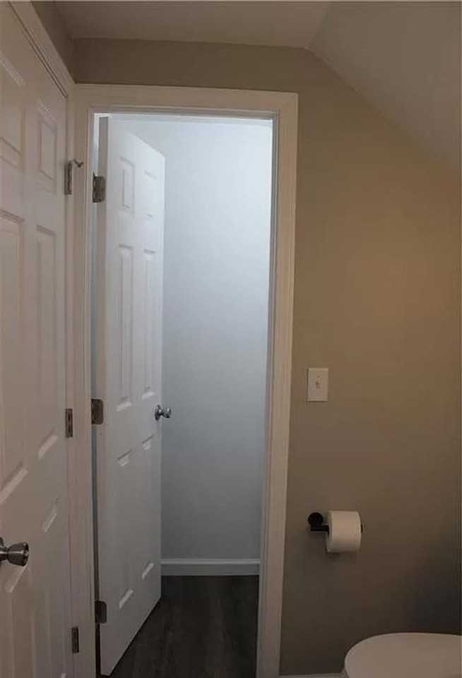 5025 Rye Dr - Photo 6 of 29