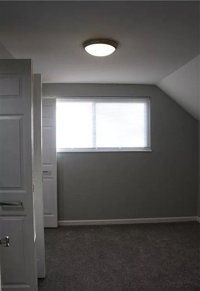 5025 Rye Dr - Photo 7 of 29