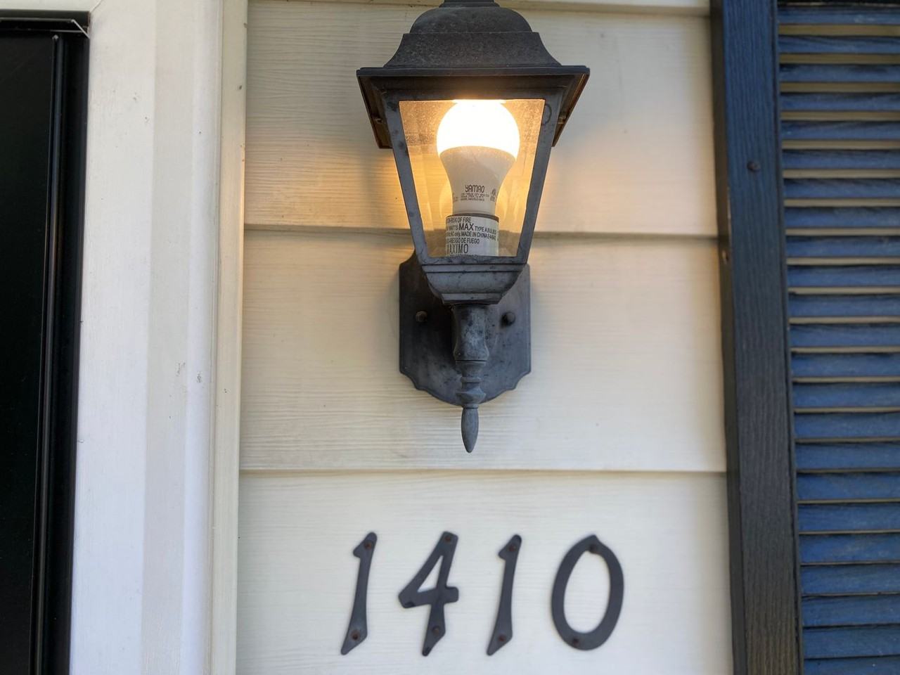 1410 Forest Ave - Photo 2 of 24
