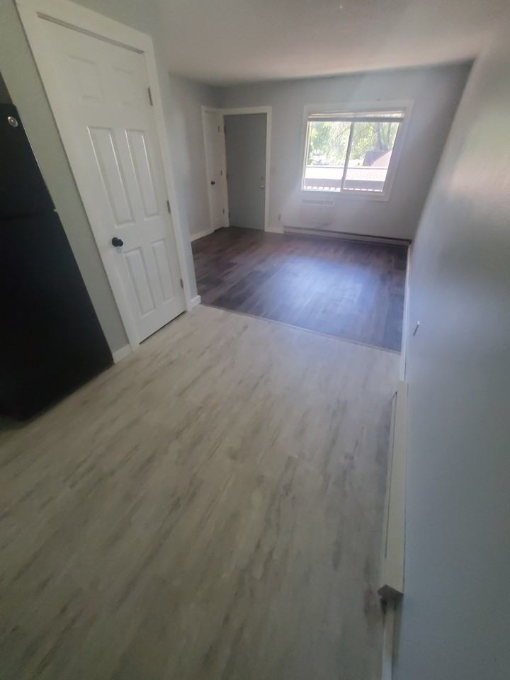 828 Gould St #3 - Photo 6 of 16