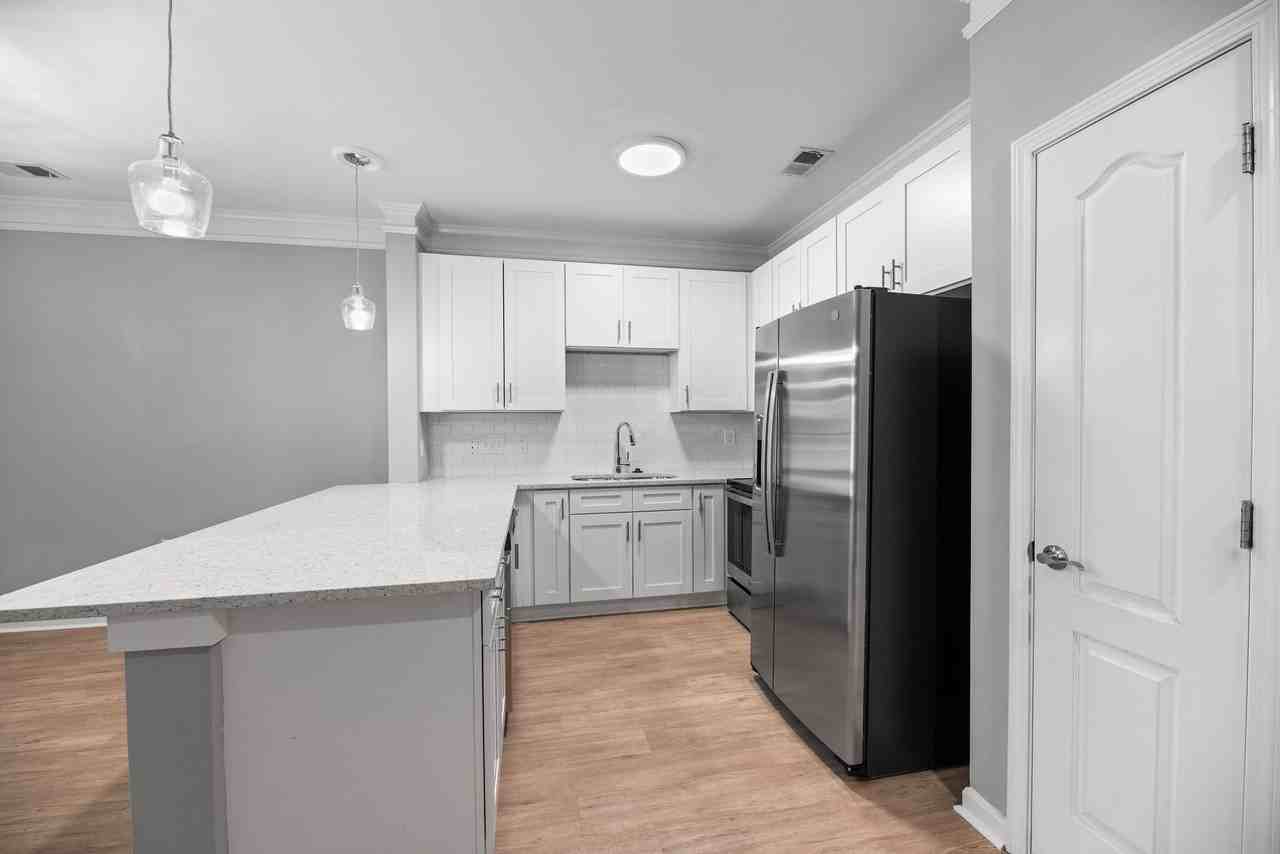 Parker Point - Photo 7 of 50