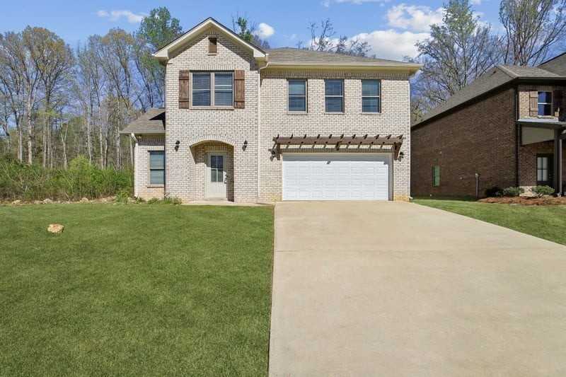 St James - Photo 2 of 27