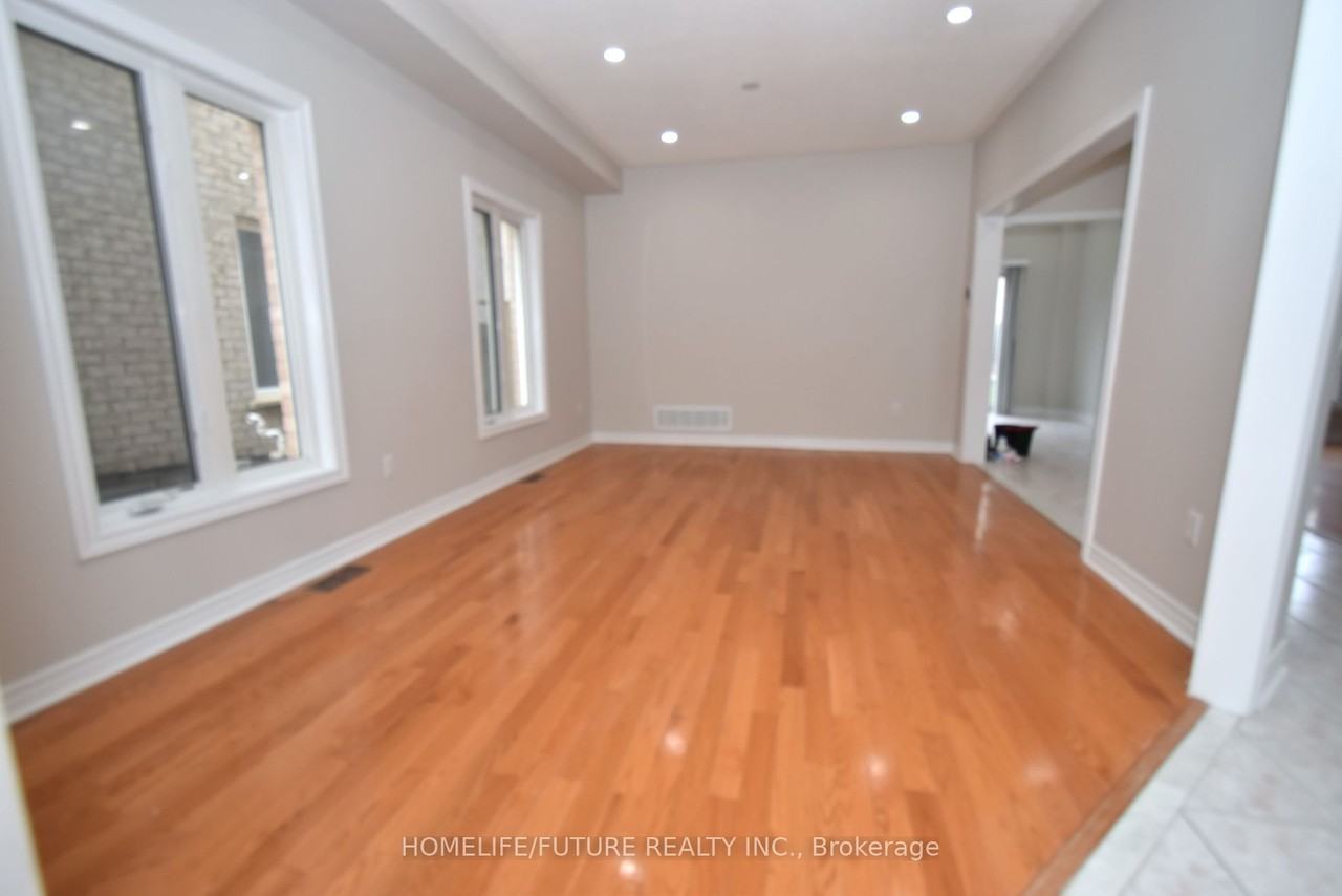 626 Highglen Avenue - Photo 2 of 6