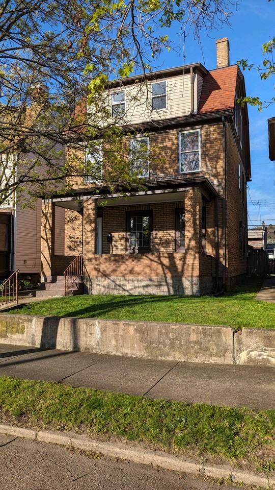 730 Maplewood Ave #1