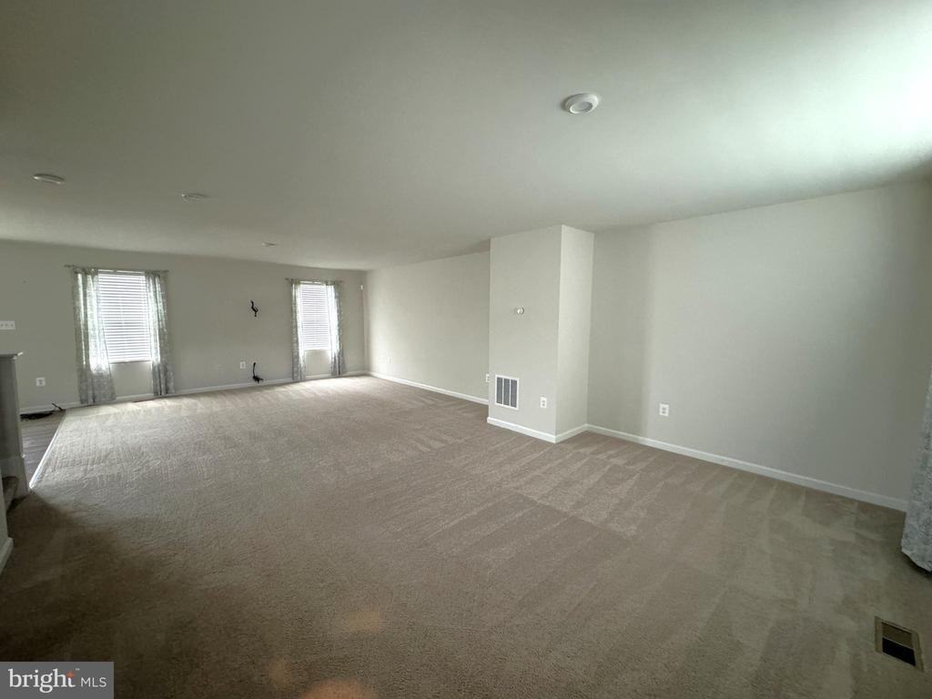 2132 Mourning Dove Dr - Photo 2 of 16