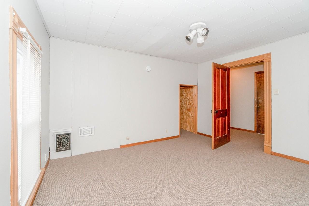 515 1/2 Franklin St - Photo 5 of 11