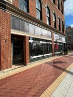 featured image of 122 S Walnut St
