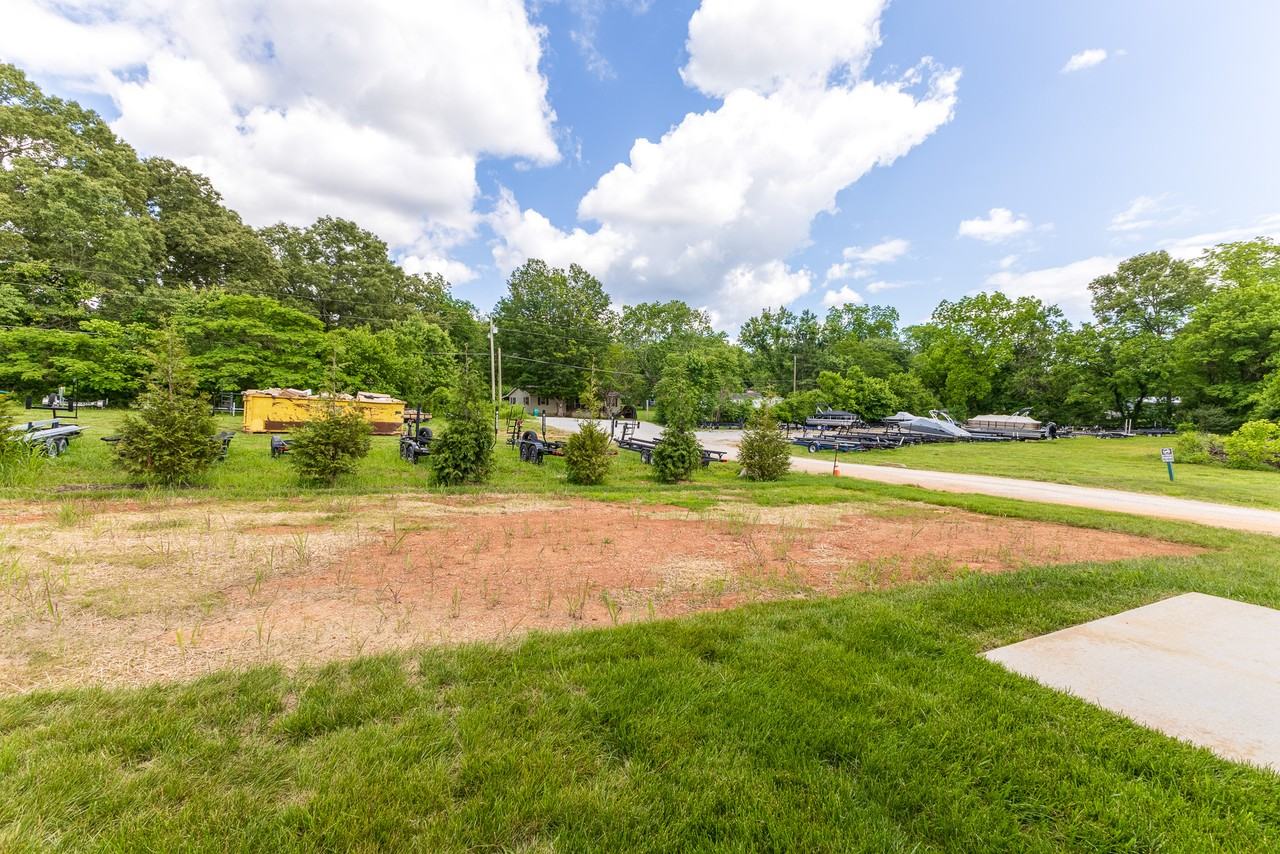 592 Riverwatch Way #592 - Photo 5 of 35