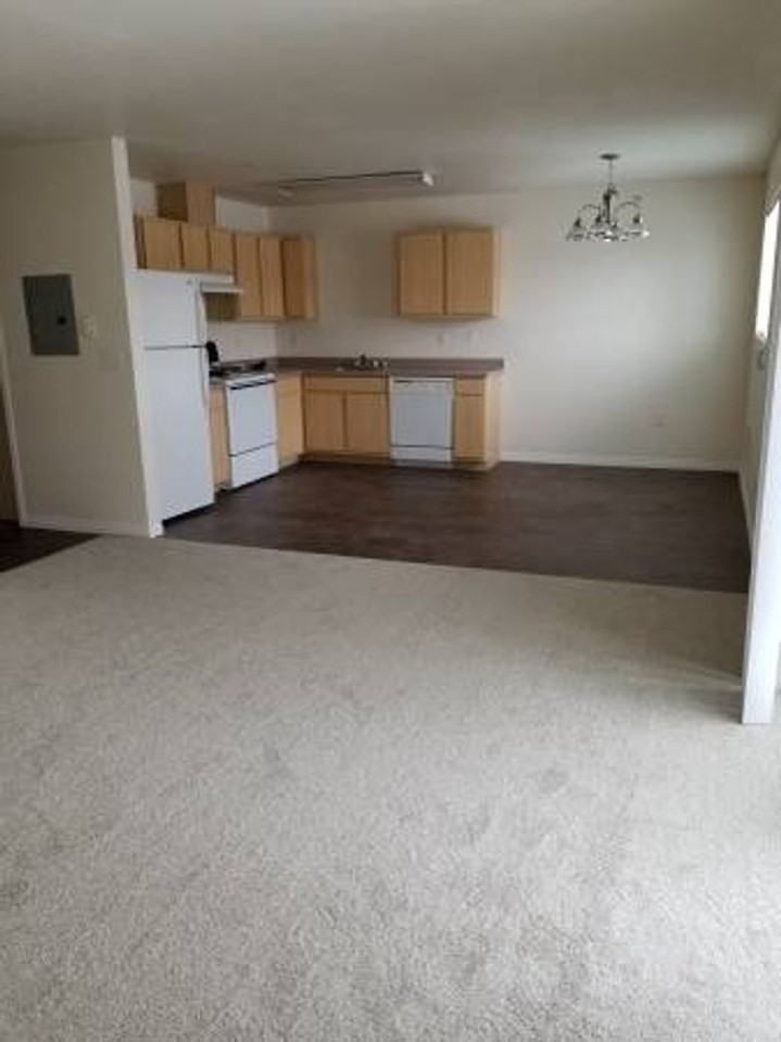 Brianwood Apartments - Photo 6 of 27