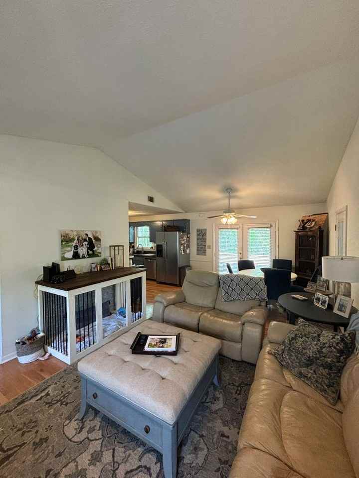 180 Myles Ct - Photo 5 of 31