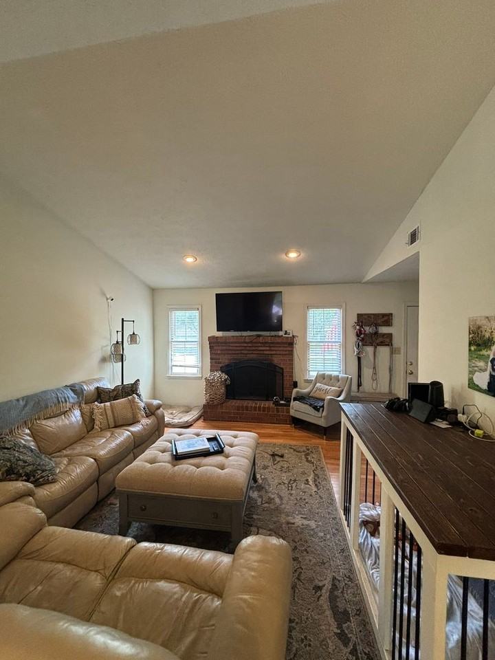 180 Myles Ct - Photo 6 of 31