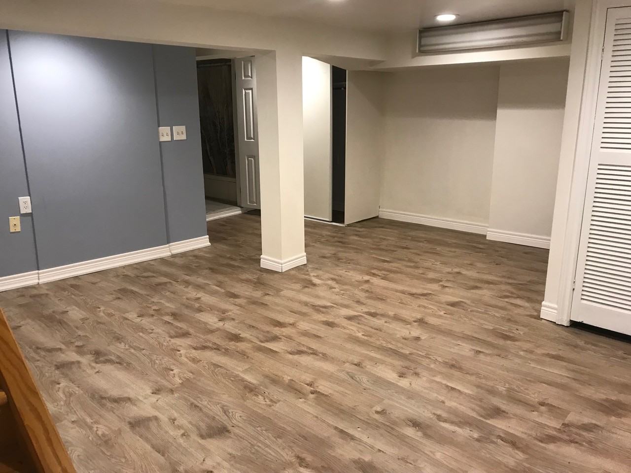 256 Mortimer Avenue - Photo 2 of 7