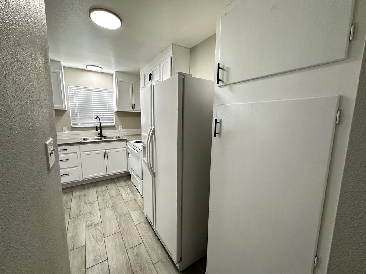 2967 Ferndale St - Photo 5 of 15