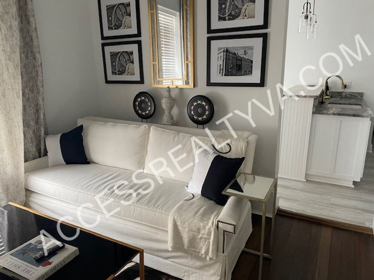 101 S Main Apartments - Photo 3 of 19