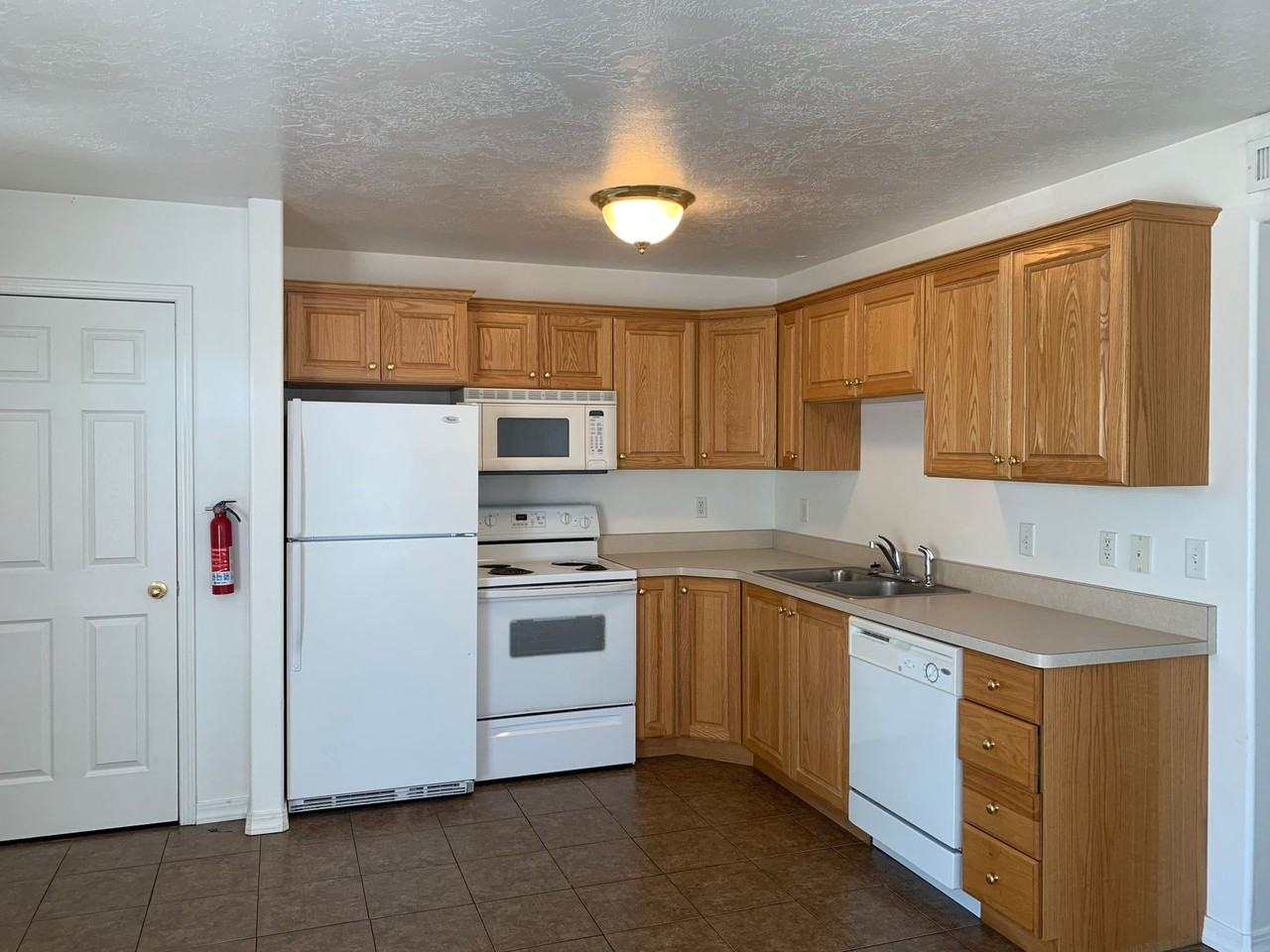 318 Pioneer Rd. - Photo 3 of 5