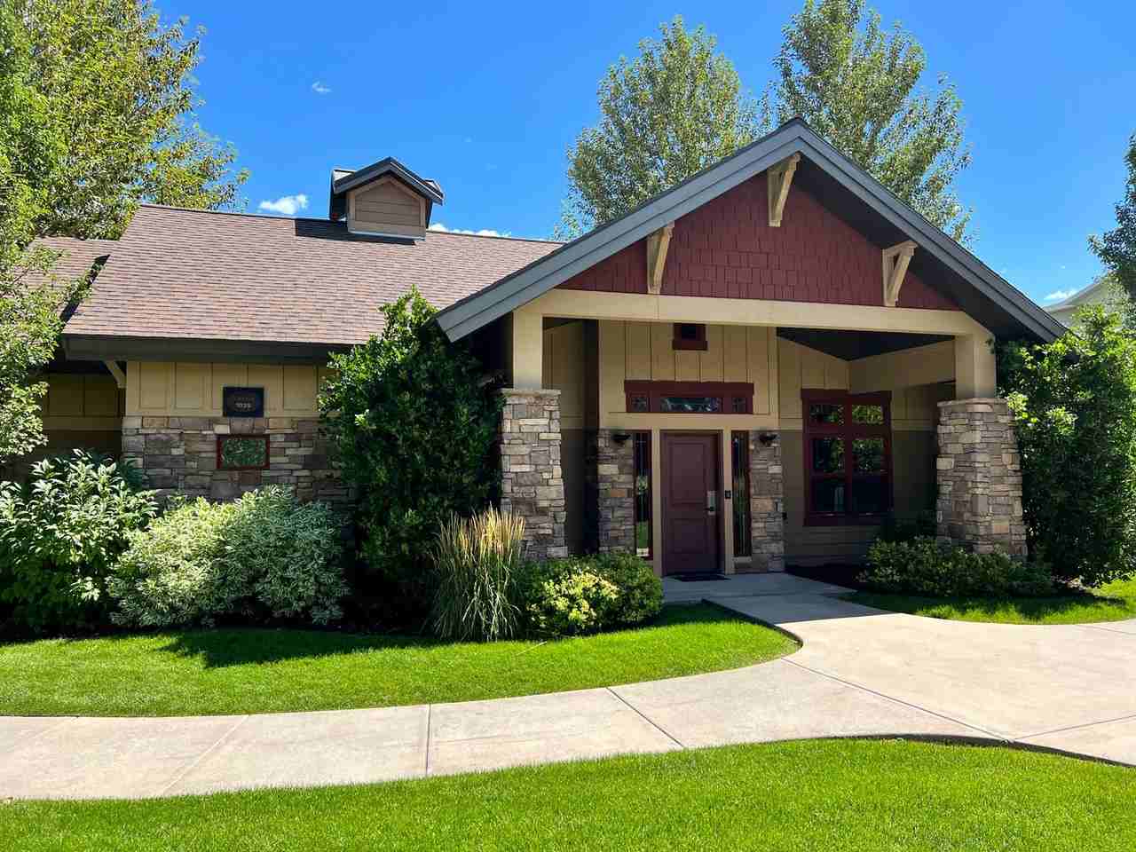 1043 S 500 E #G301 - Photo 2 of 24