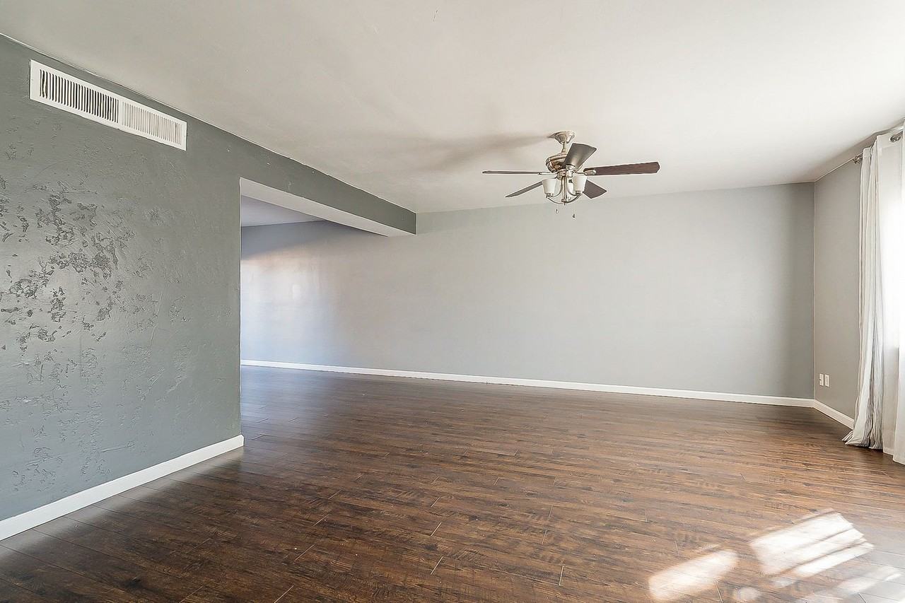 8331 E Thomas Rd - Photo 5 of 36