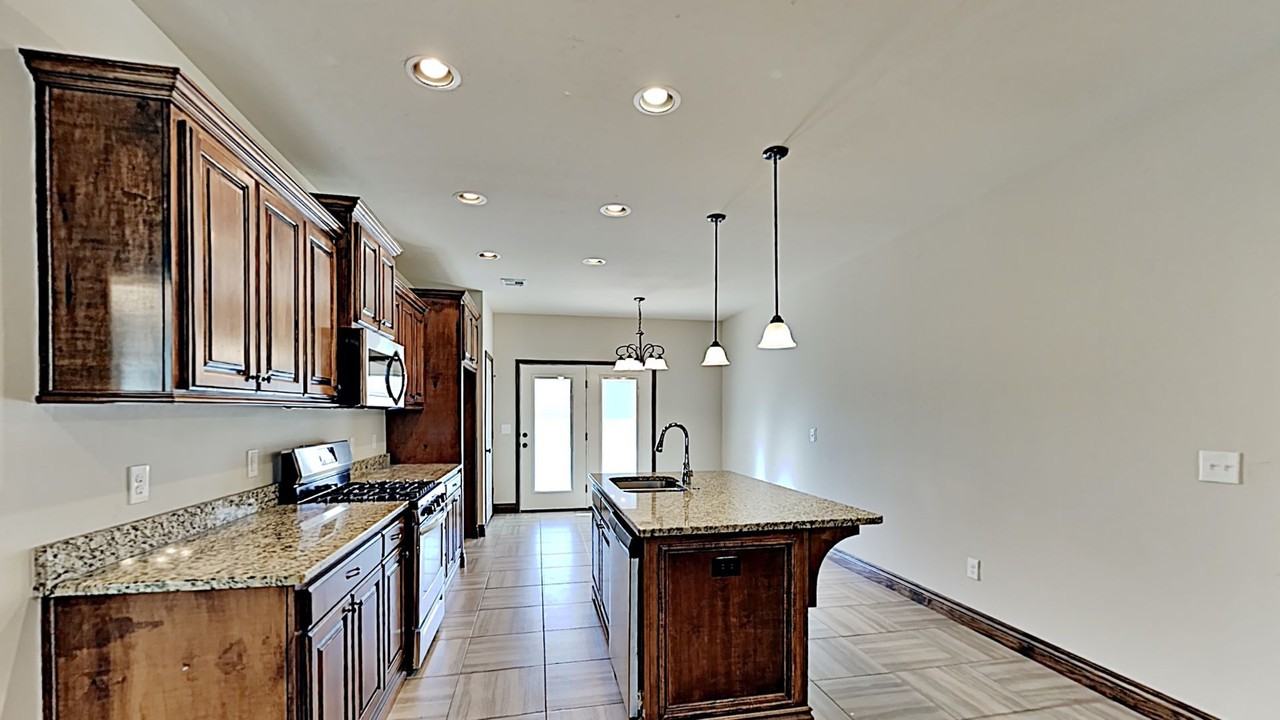 12728 Nw 137th St - Photo 7 of 19