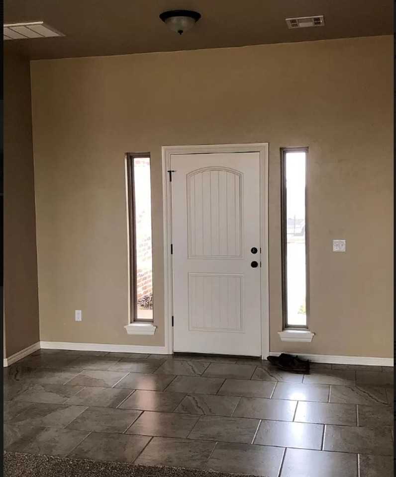 720 Sw 149th Pl - Photo 5 of 5