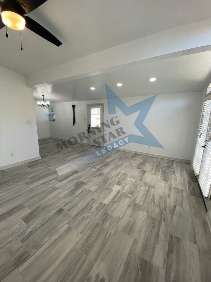 1940 Anderson Dr - Photo 7 of 26