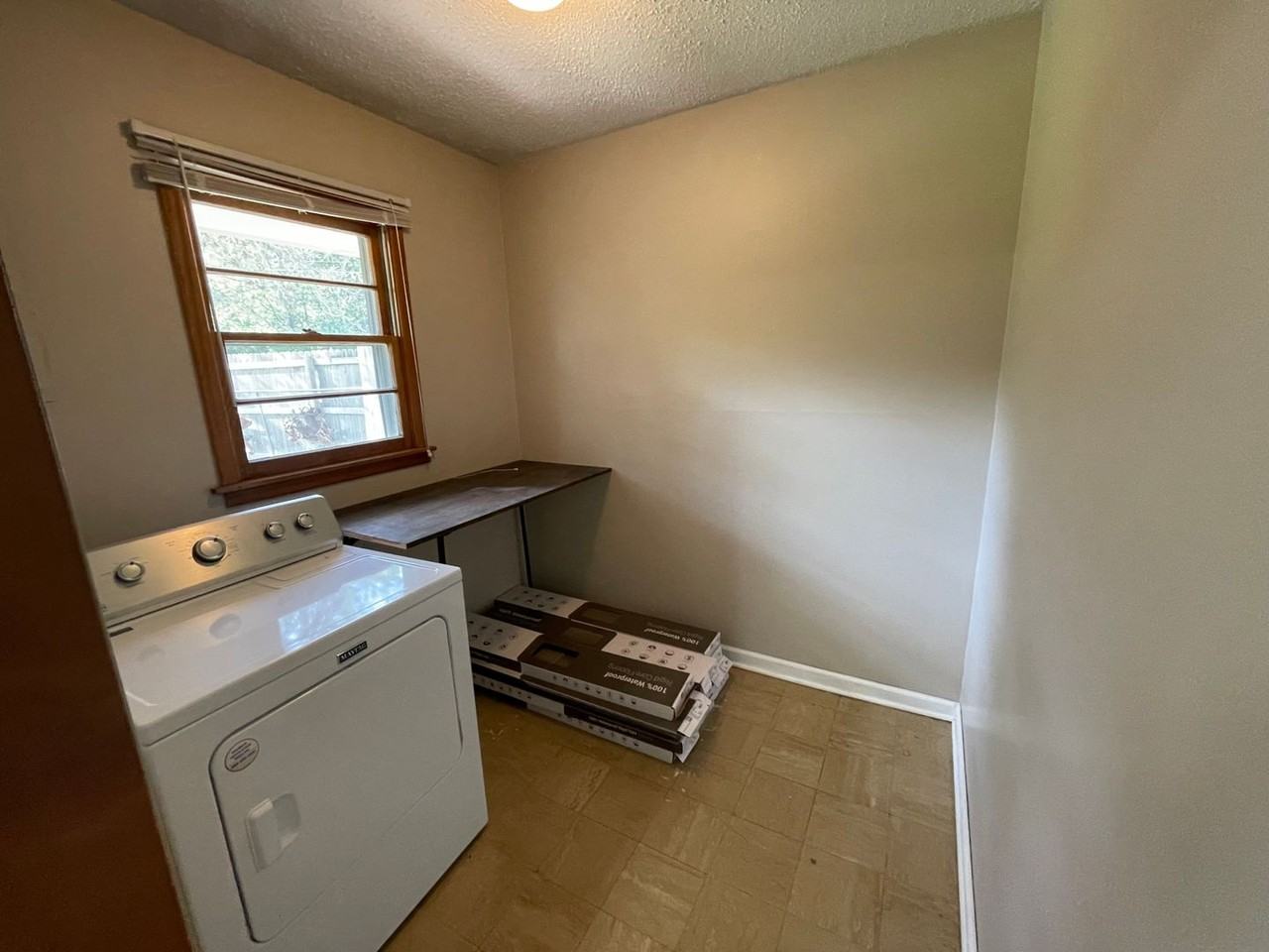 1733 Winne Dr - Photo 6 of 12