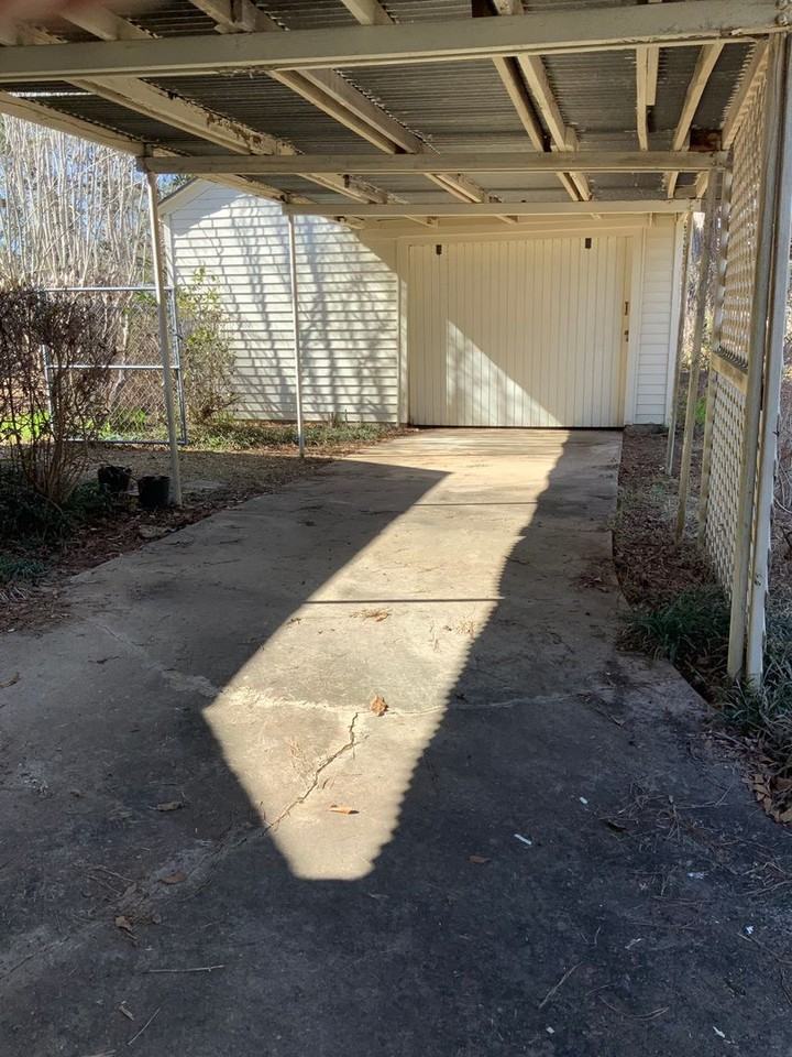 200 Sunset Dr - Photo 3 of 32