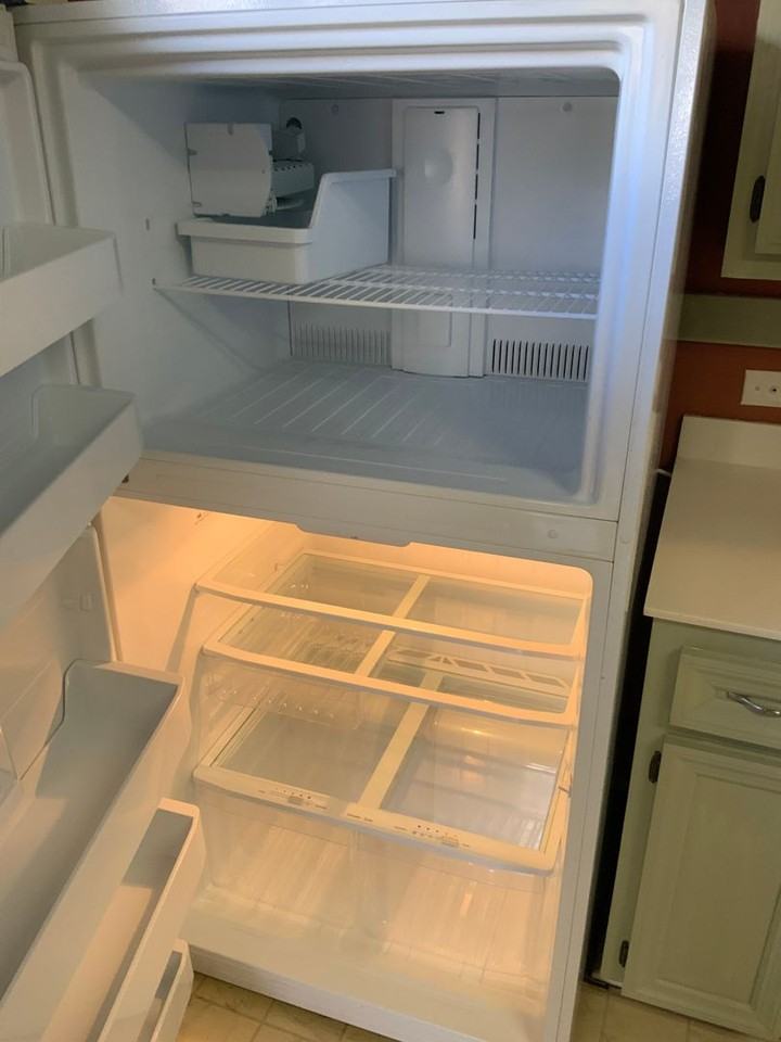 200 Sunset Dr - Photo 4 of 32