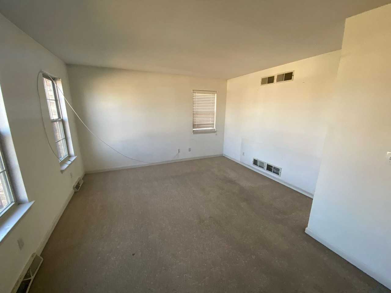 31 N 5th St - Photo 2 of 11