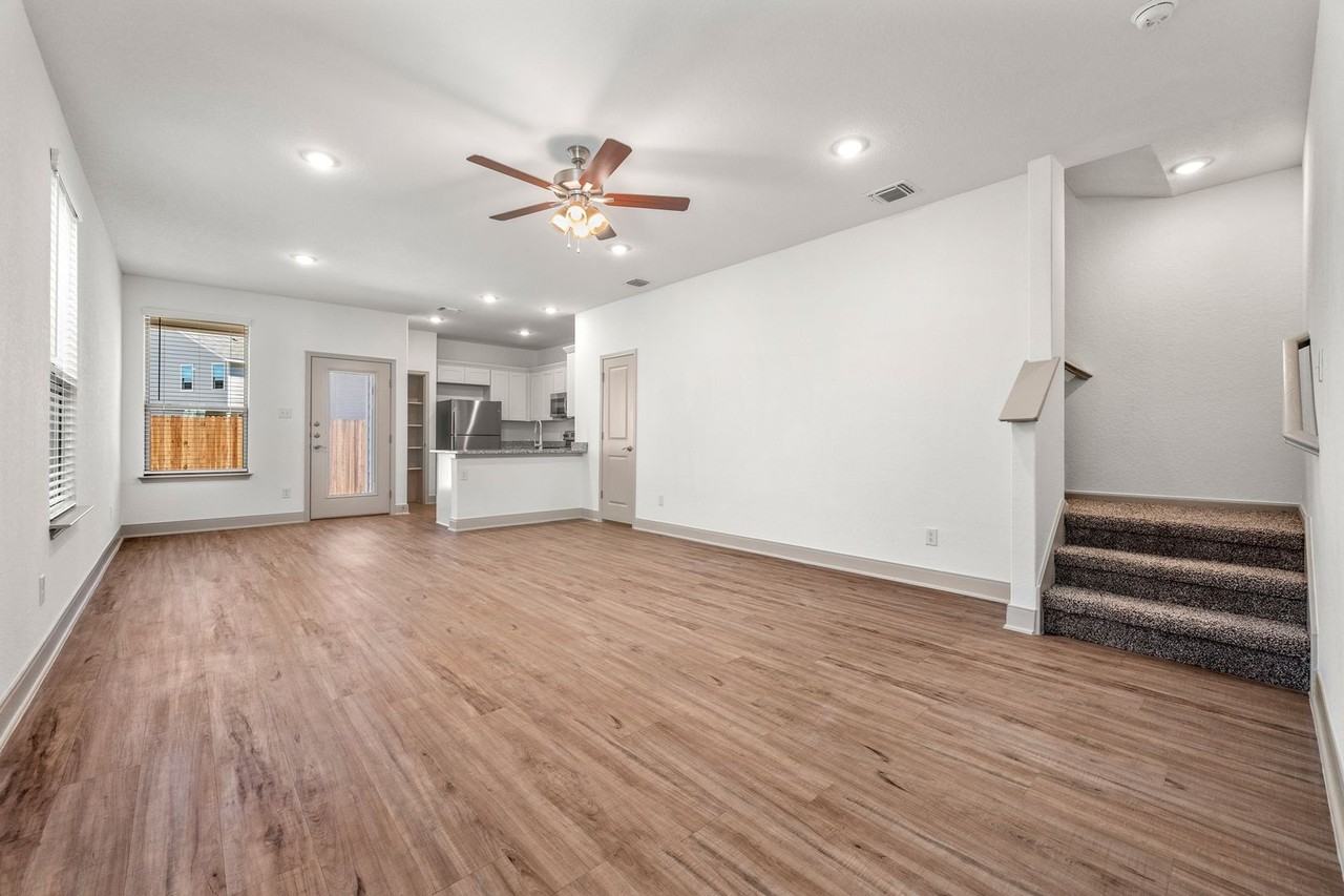 7518 Gramercy Way #102 - Photo 4 of 18