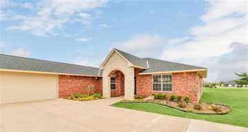 featured image of 640 Sw Dani Ann Ln