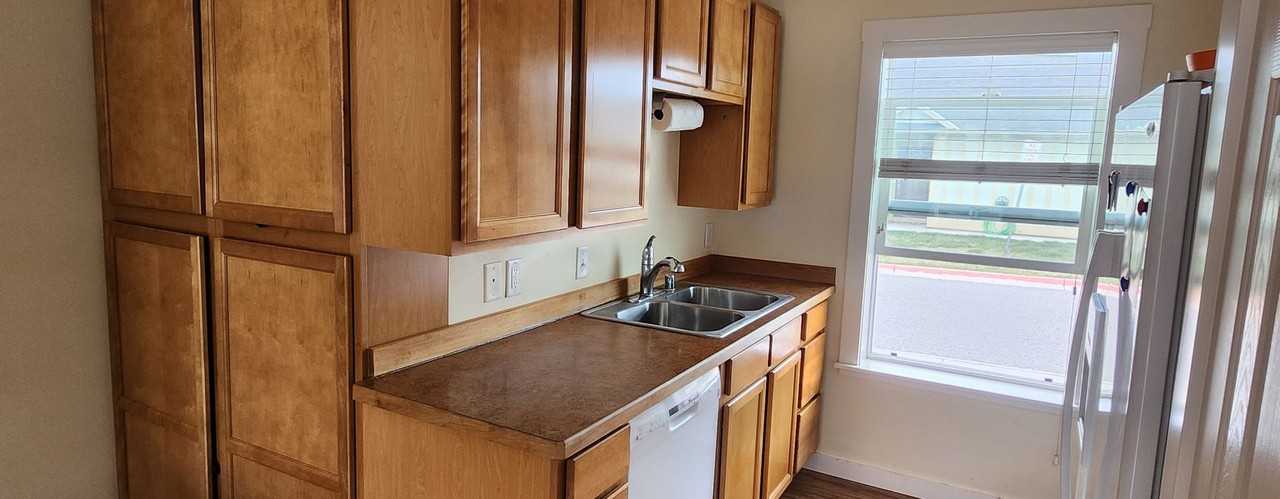 845 Cottage Park Ln - Photo 2 of 5