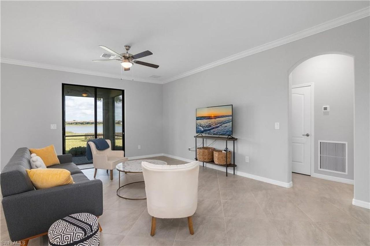 19860 The Place Blvd - Photo 5 of 45