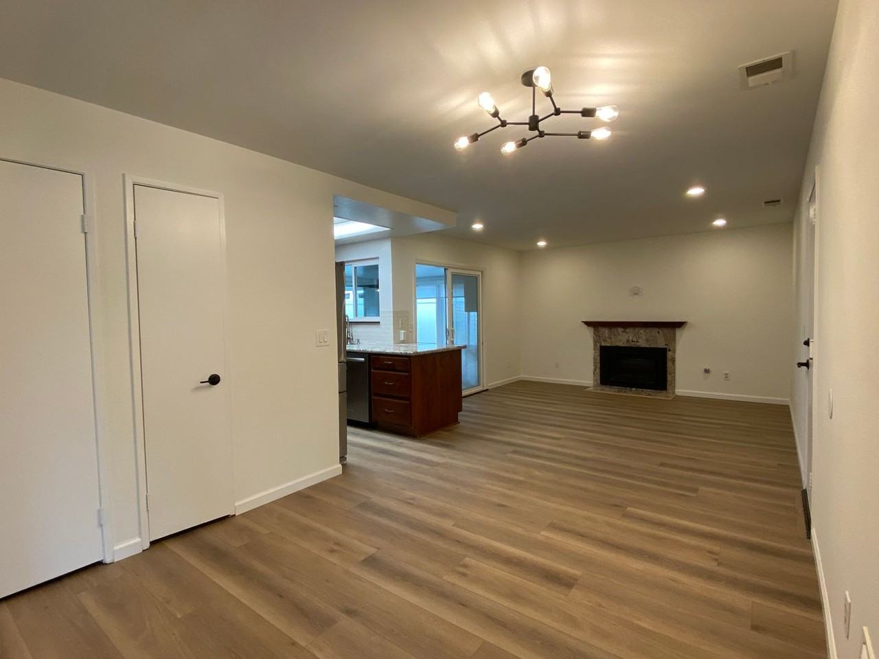 270 Manzanita Dr - Photo 7 of 36