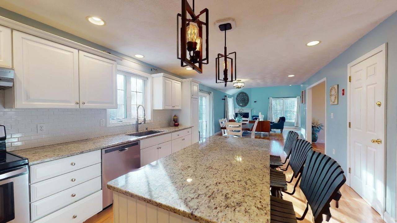 89 Nashua Rd - Photo 5 of 22