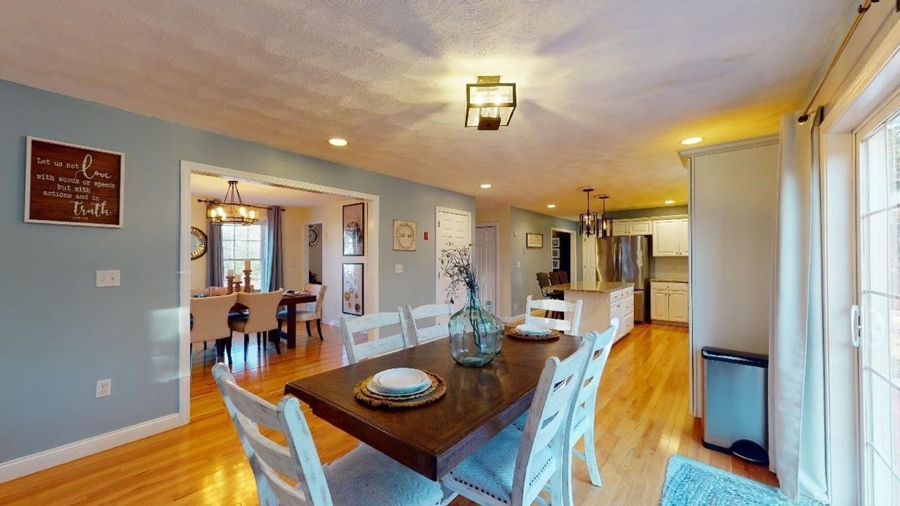 89 Nashua Rd - Photo 6 of 22