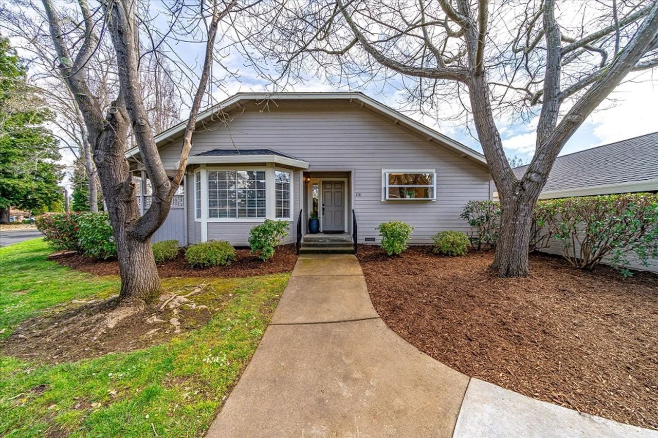 130 Valley Club Cir - Photo 2 of 35