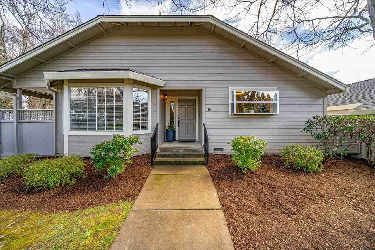 130 Valley Club Cir - Photo 3 of 35