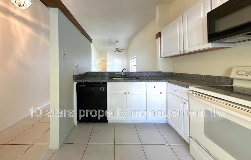 599 Capistrano Ct - Photo 6 of 41