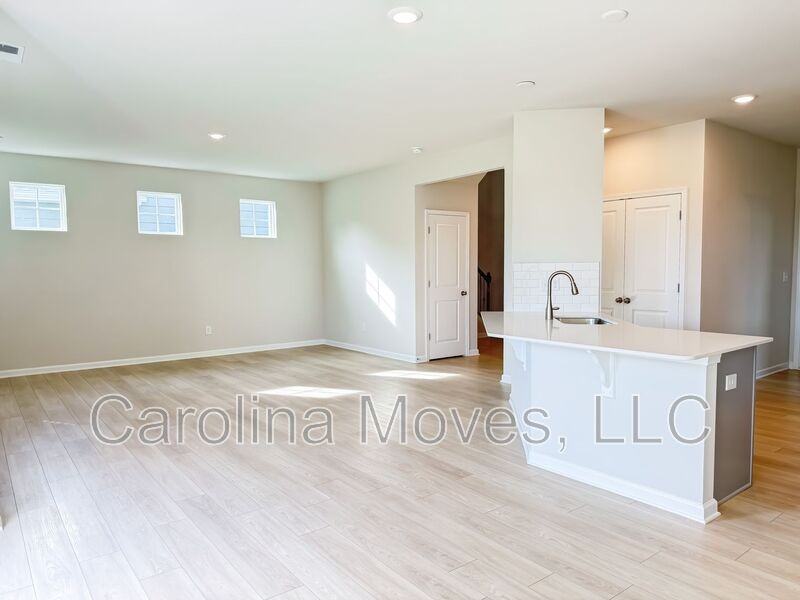 19 Fennec Dr - Photo 6 of 21