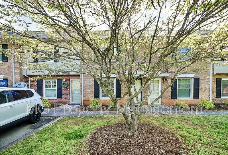 3726 Park Rd #D - Photo 2 of 30