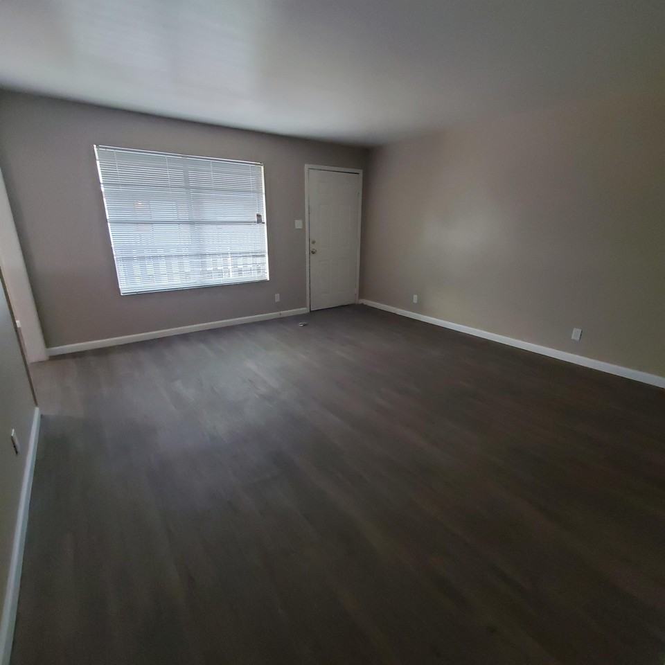 PLT - 655 Adams Street - Photo 2 of 6