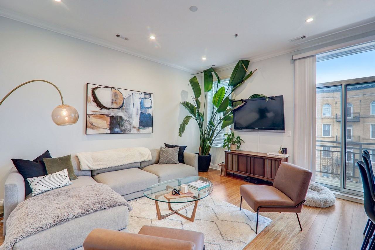 33 South Ashland LLC - Photo 2 of 50