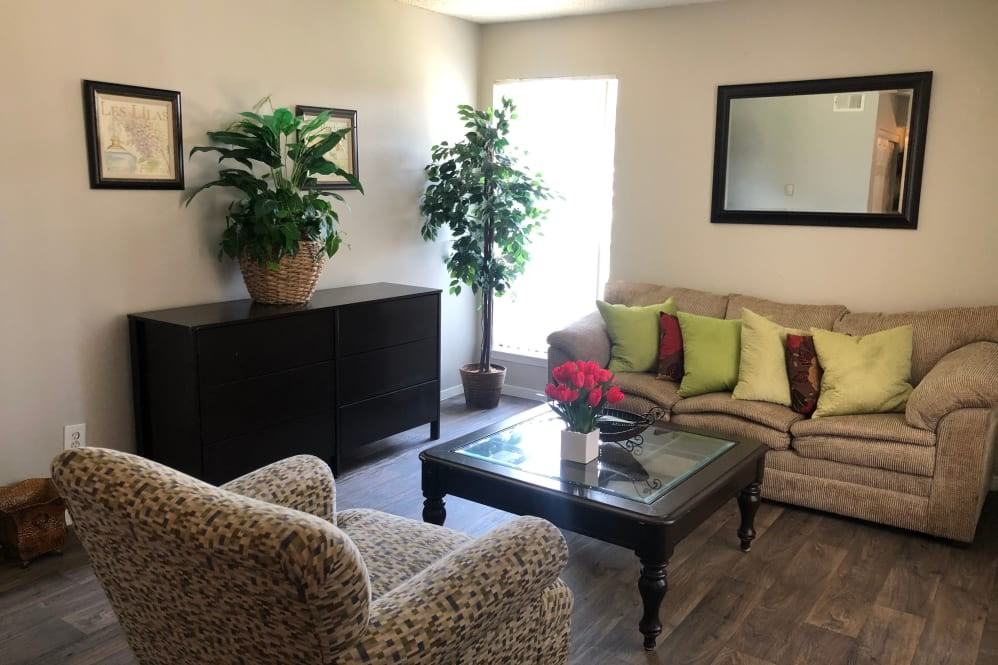 Hidden Valley - Photo 2 of 10