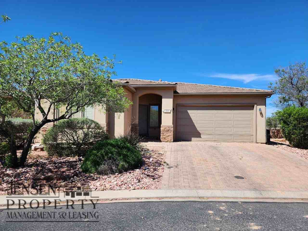 2261 S Tonaquint Dr - Photo 2 of 29