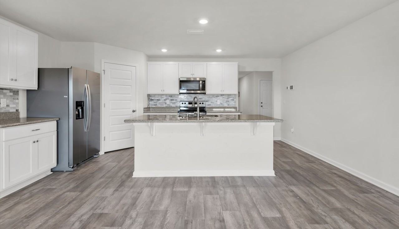 5557 Galahad Trl - Photo 5 of 36