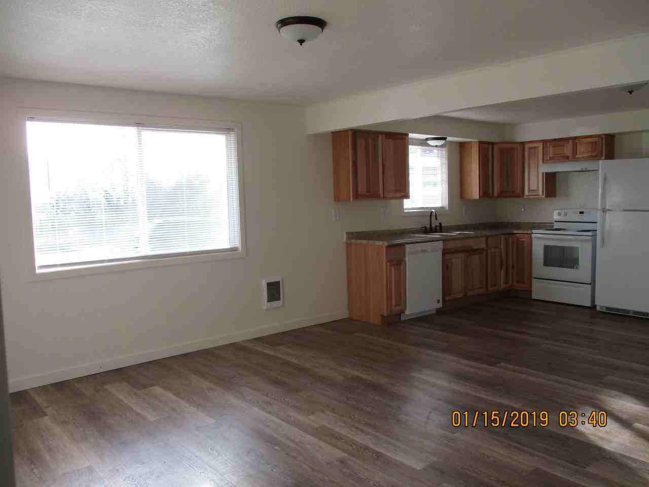 53 Se Darrell Ave - Photo 3 of 7