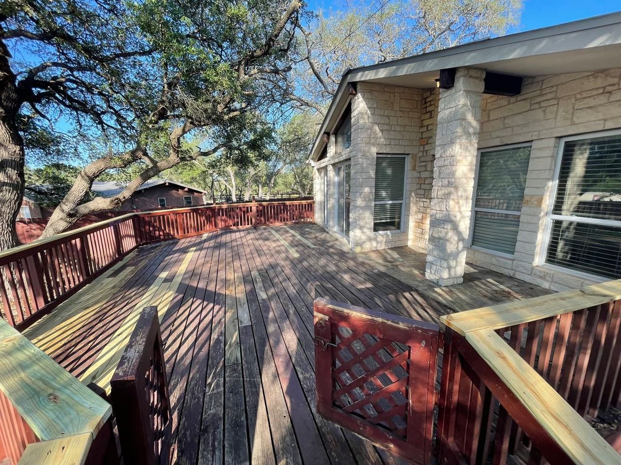 201 Dorothy Dr - Photo 2 of 26