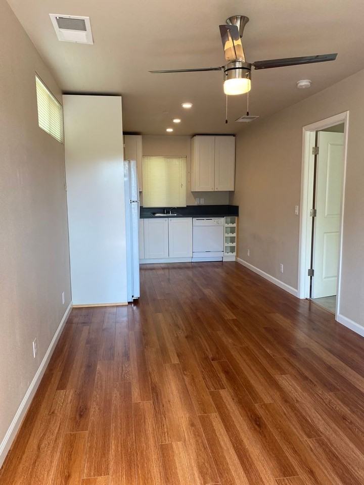 321 I St - Photo 2 of 7