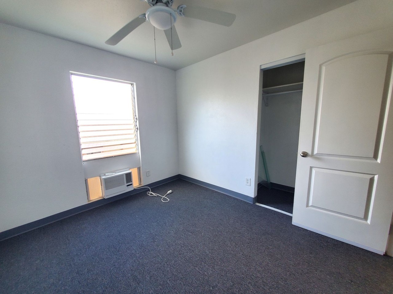 329 Olive Ave - Photo 4 of 6